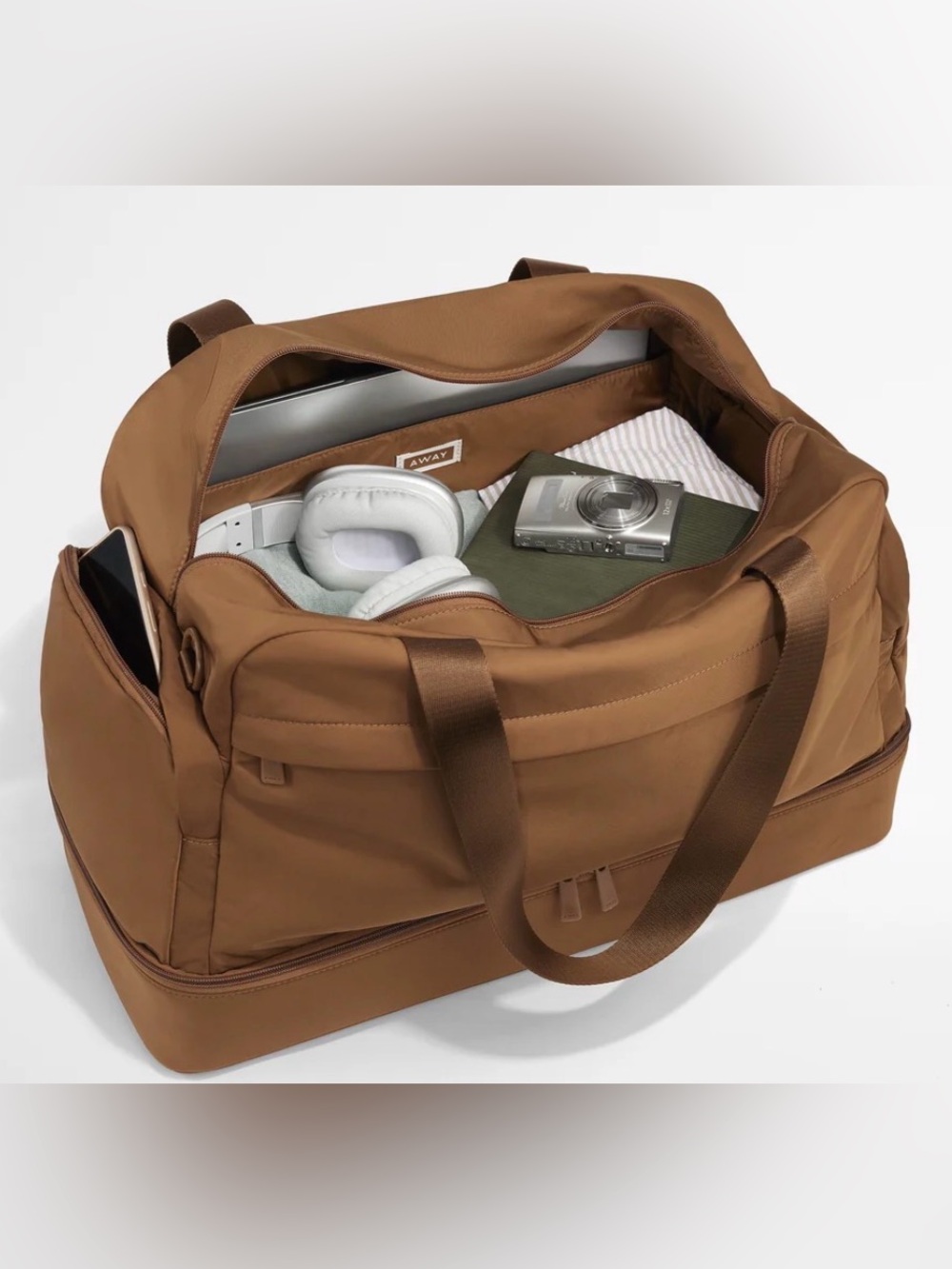 *NWOT* AWAY Travel Tote Bag in Amaro Brown - Picture 2 of 9